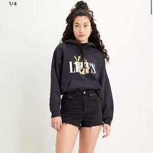 Levi’s Ribcage Shorts NWT Size 26